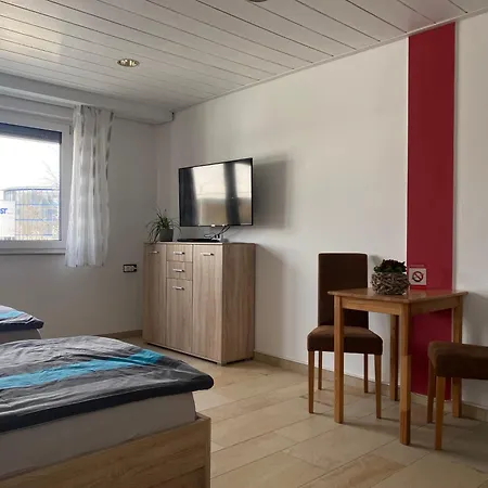 Gaestehaus Klein Homestay Nuertingen
